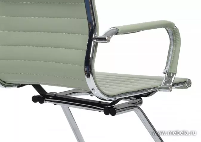 кресло RV-6002-3EC