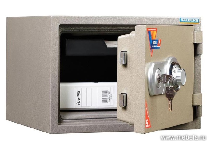 Cейф FRS-32 CL